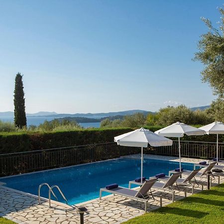 Ionian Luxury Villas Nikiana Exterior photo