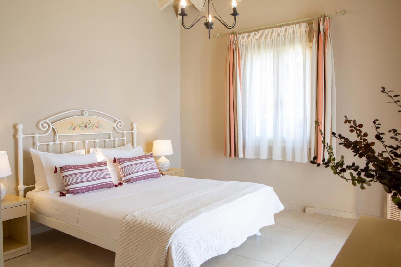 Ionian Luxury Villas Nikiana Exterior photo